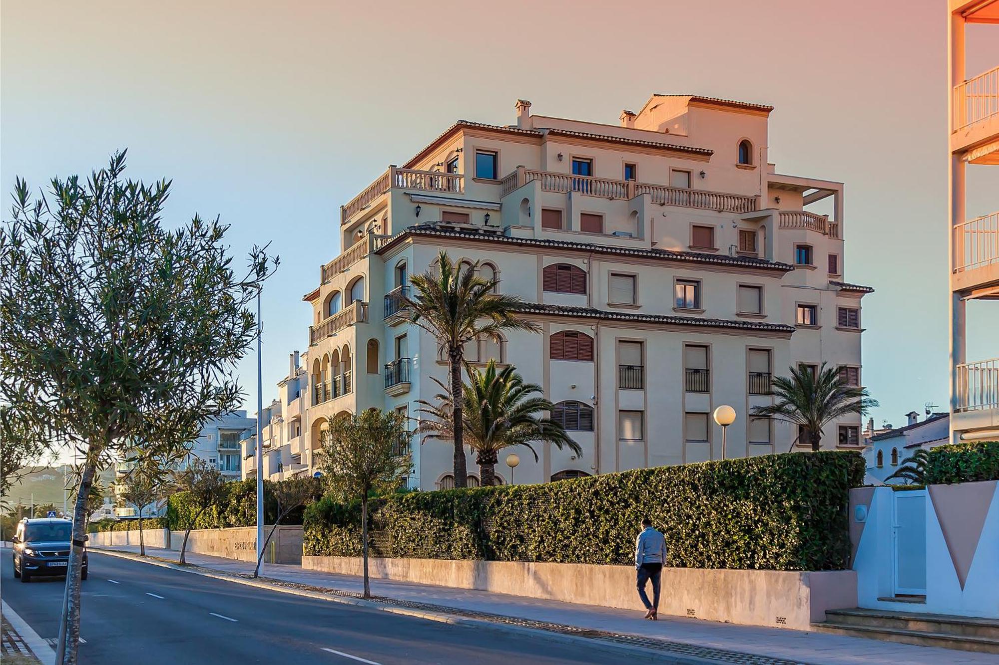 Mar-Beach Front Apartment In Jávea Exteriör bild